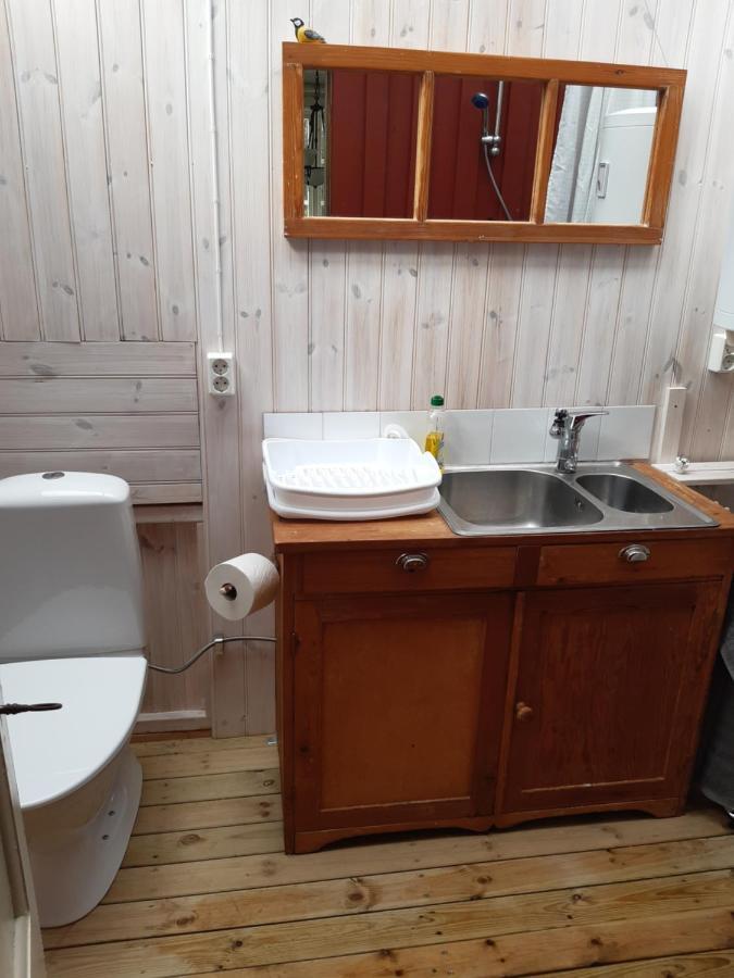 Roeda Stugan Pa Slinken Sala Exterior foto